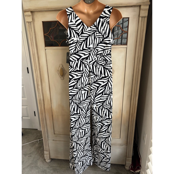 NWT Clara SunWoo Signature Jumpsuit - Leaf Stripe | Size Large - Picture 7 of 12